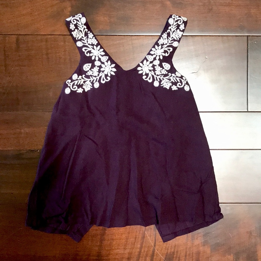 LA hearts cropped tank, open back, size XS
